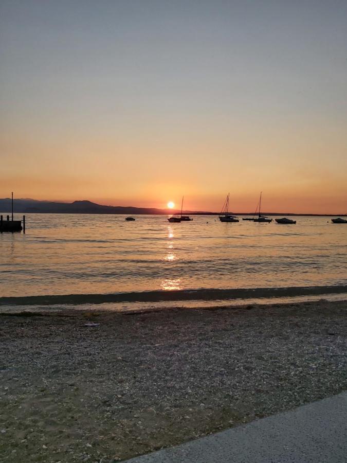 Villaggio Turistico Dei Tigli Padenghe sul Garda Exterior foto